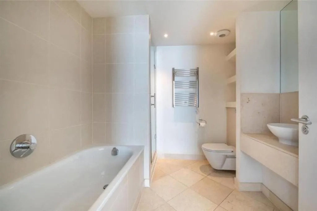 Luxury Penthouse 2 Bedrooms Flat In Canary Wharf London